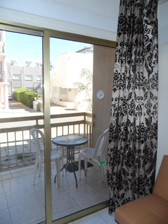 Geotanya Apartments 利马索尔 客房 照片